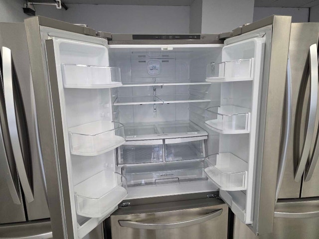 LG 22 cu ft French Door Fridge - $845 - photo 2