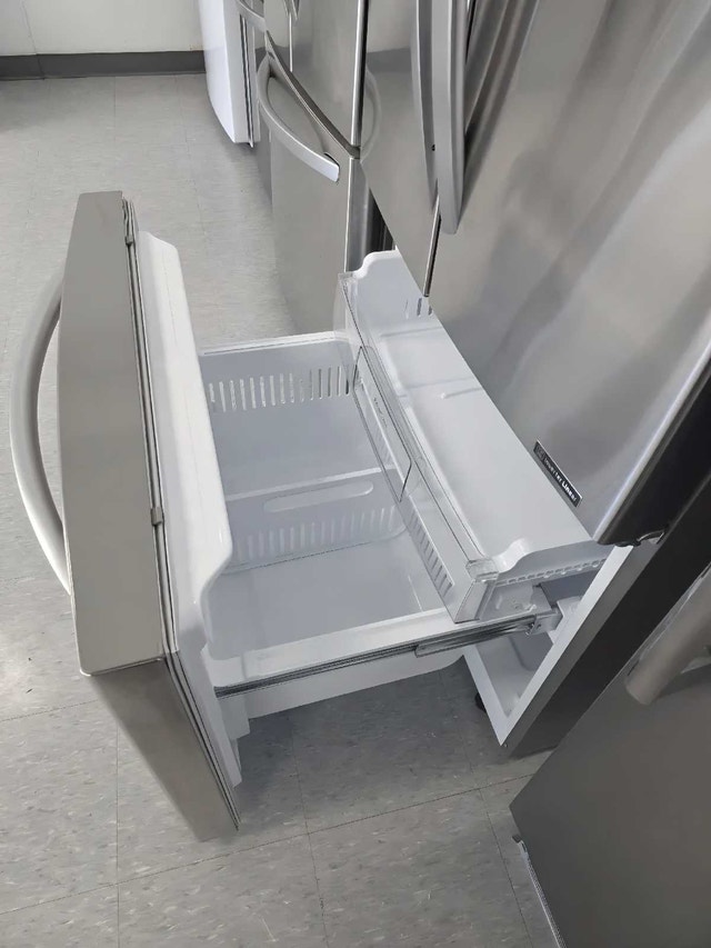 LG French Door Refrigerator LFC24786ST - photo 5