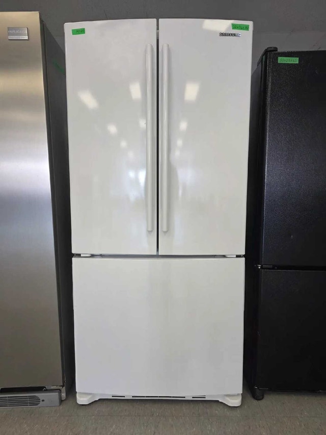 SAMSUNG French Door Refrigerator (RF195ABWP) - $475