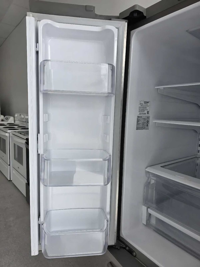 Samsung RF220NCTASR French Door Fridge – 3 Month - photo 4
