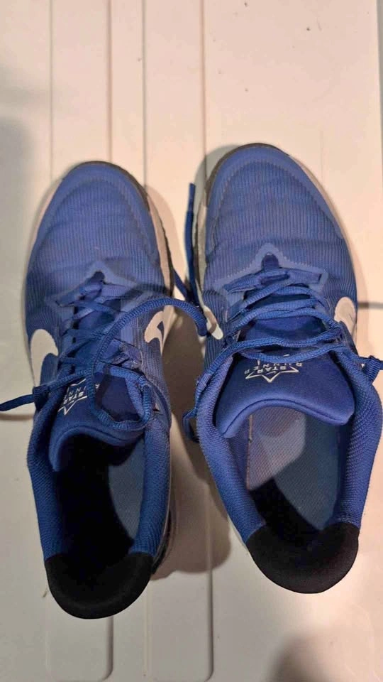6Y Nike Star Runner Blue Sneakers