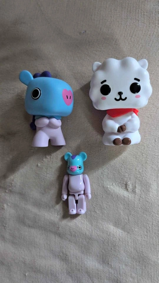 BT21 Funko Pop Mang & RJ Figures + Small Mang