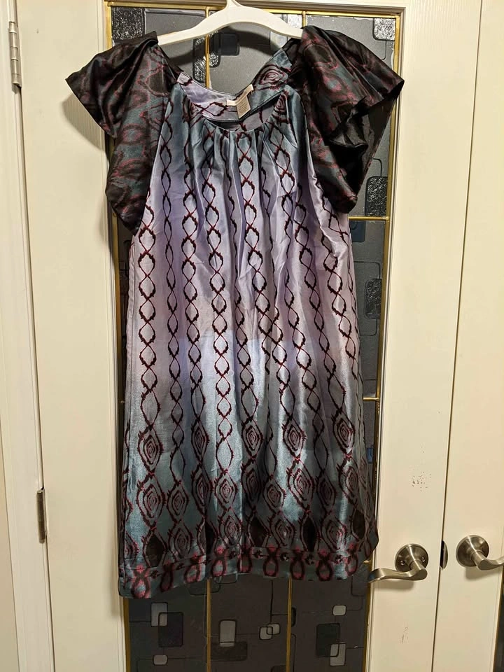 Gorgeous silky Flowy dress