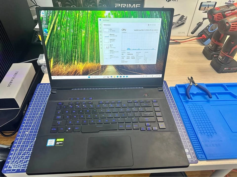 ASUS ROG Zephyrus M Laptop + FREE Cooling Pad