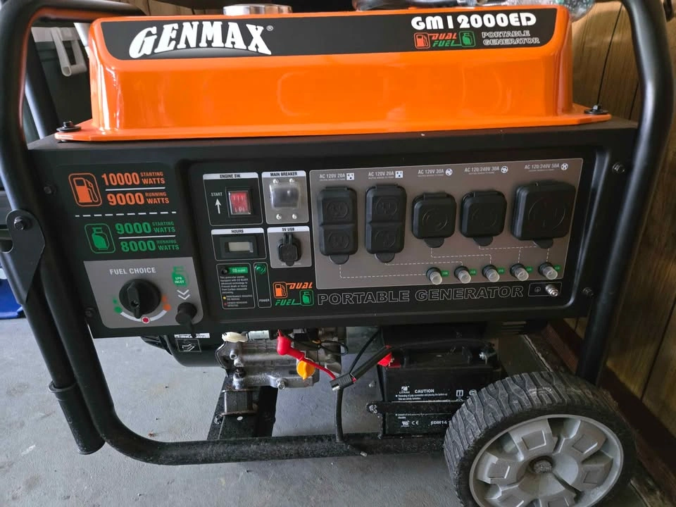 BRAND NEW GENERATOR 458CC 40L TANK GM 12,000ED - photo 2