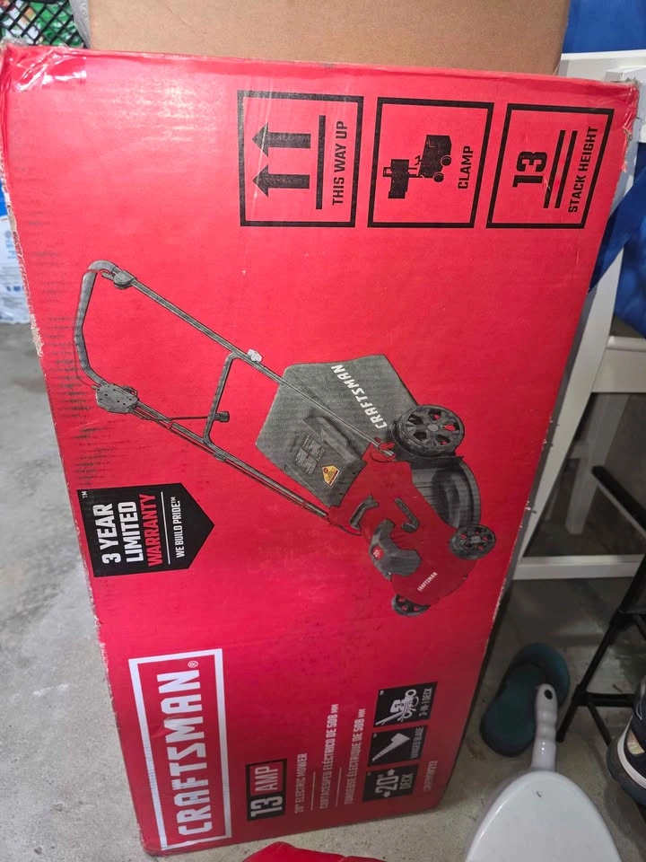 Craftsman 20" Electric Lawn Mower (13 AMP) - Needs Repair - photo 4
