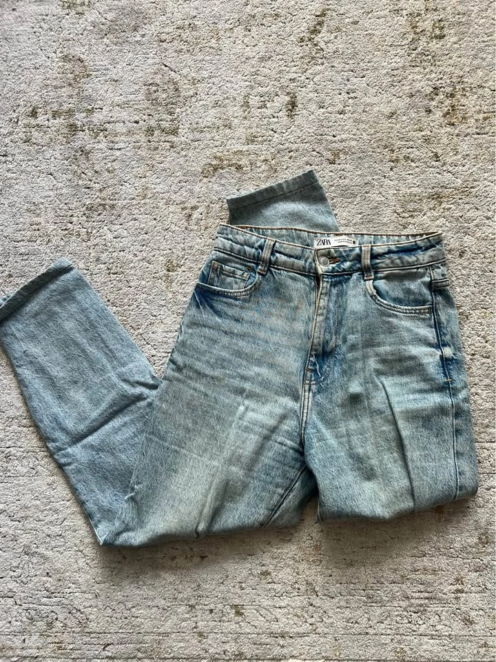 High Rise Mom Jeans - photo 4