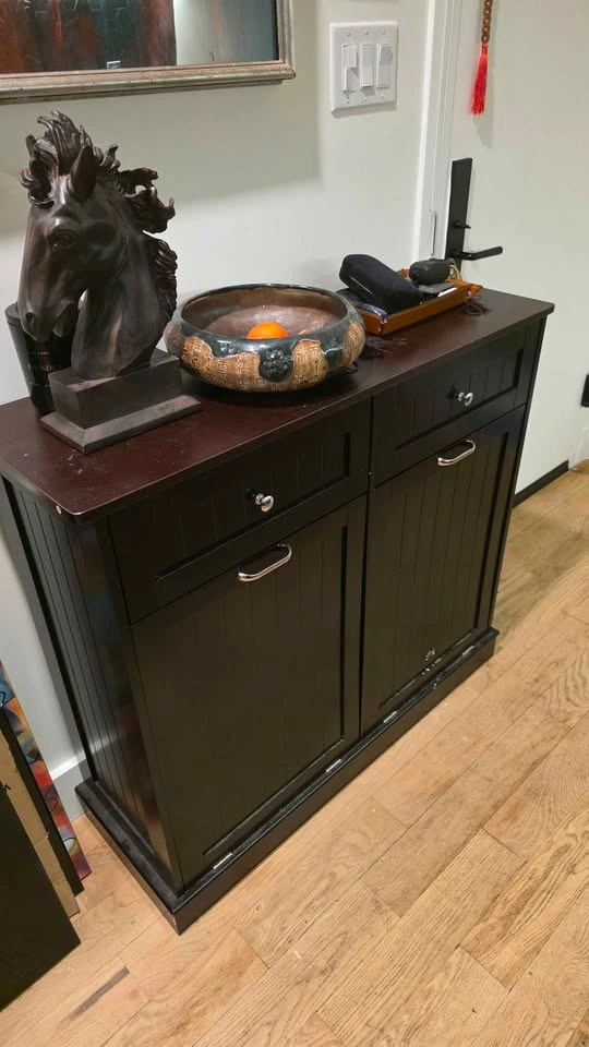 Trash/Recycling Cabinet - photo 2