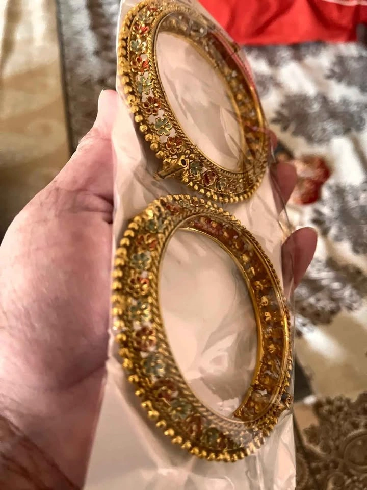Beautiful Noratan Bangles - photo 3