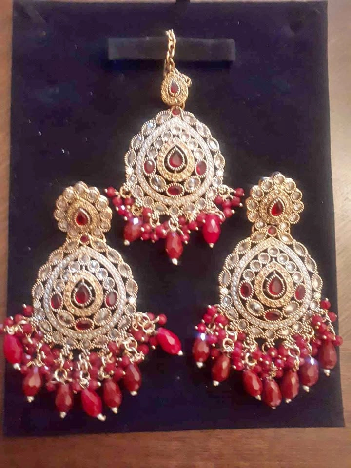 Elegant Noratan Jhumka's Set