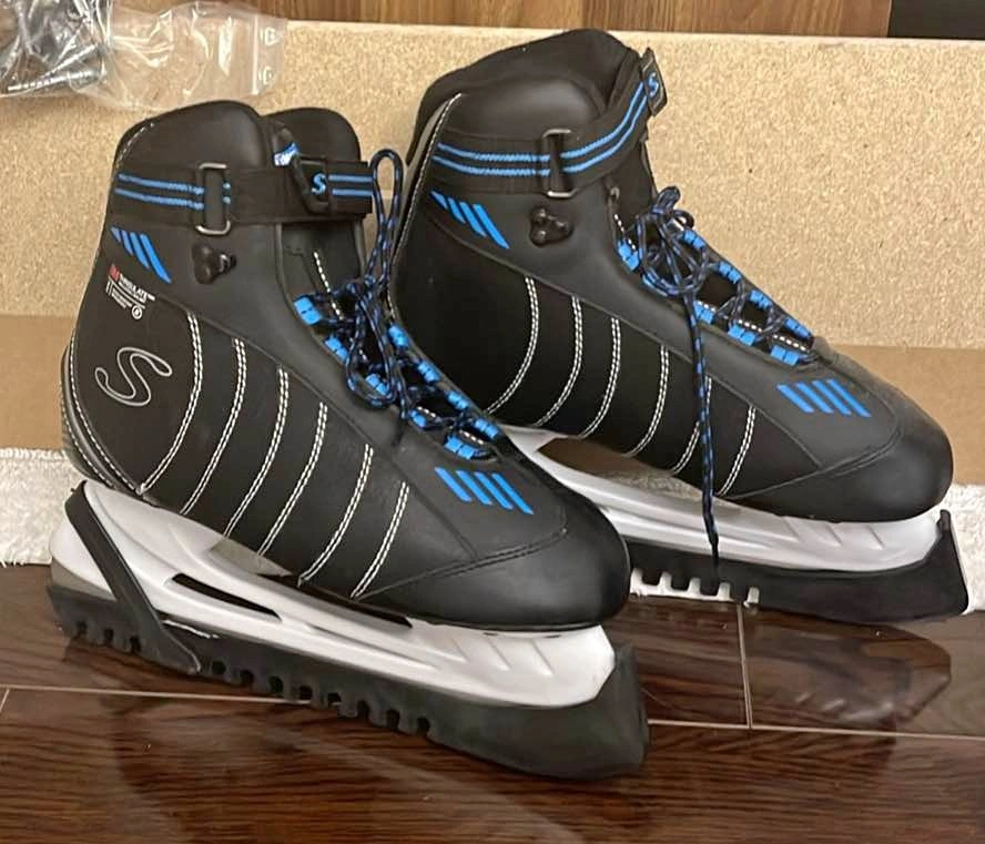 Softmax Ice Skates Black Blue Size 8 US 9