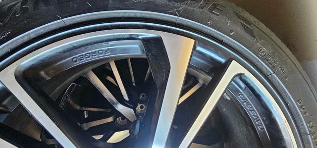 Stock Rims & Tires 370z Nissan 2018 - photo 4