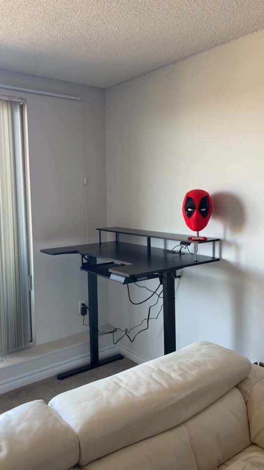 Adjustable Desk Brand New 48" - photo 5