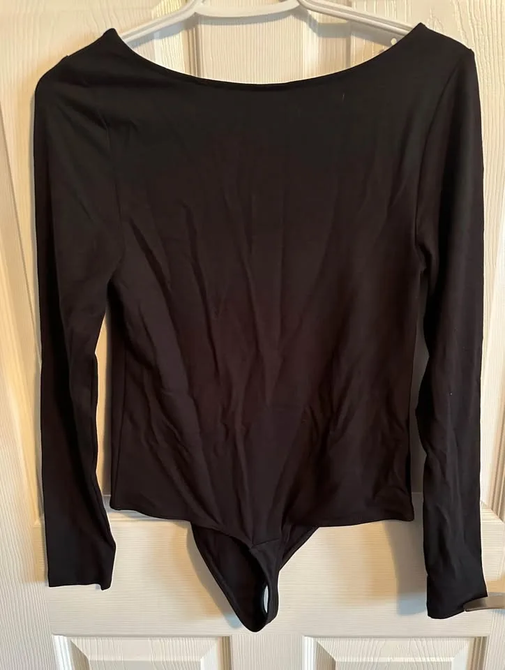 NEW Smash Tess Body Suit image indicator(3)