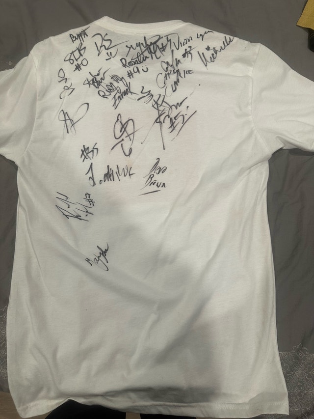 Shirt signed by 2022 Global Jam Team Canada Women's Team