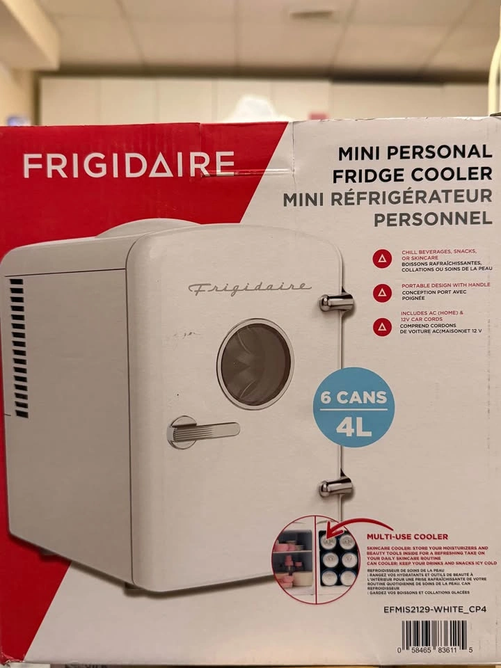 Frigidaire Mini Personal Fridge Cooler 4L - photo 3