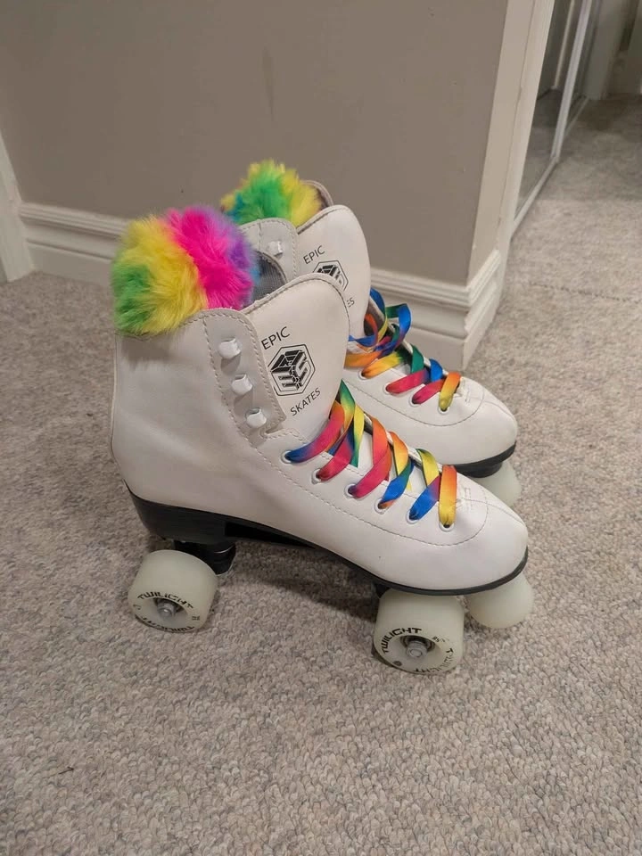 Roller skates with LED wheels - photo 2