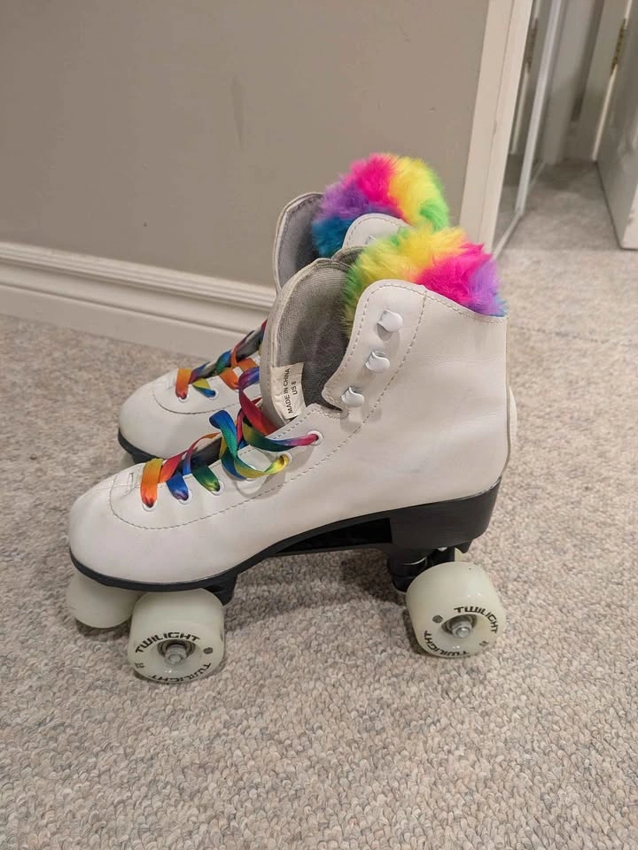Roller skates with LED wheels - photo 4