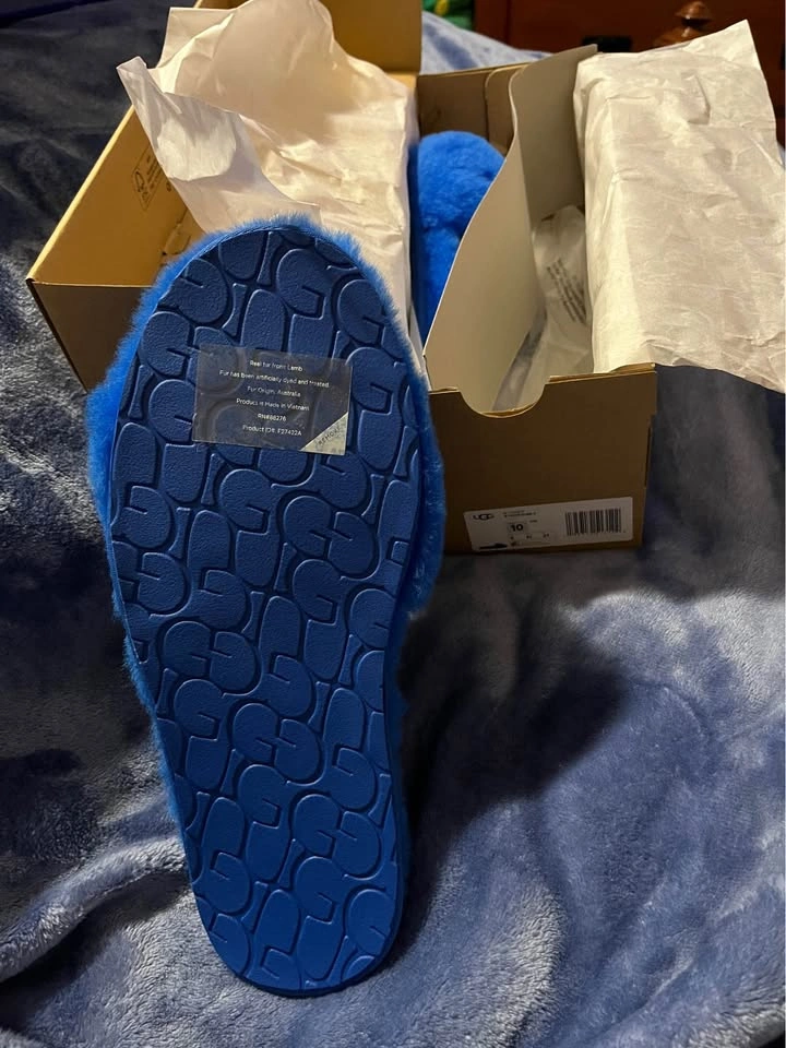 New Ugg Fluff Slide Slippers Size 10 - photo 2