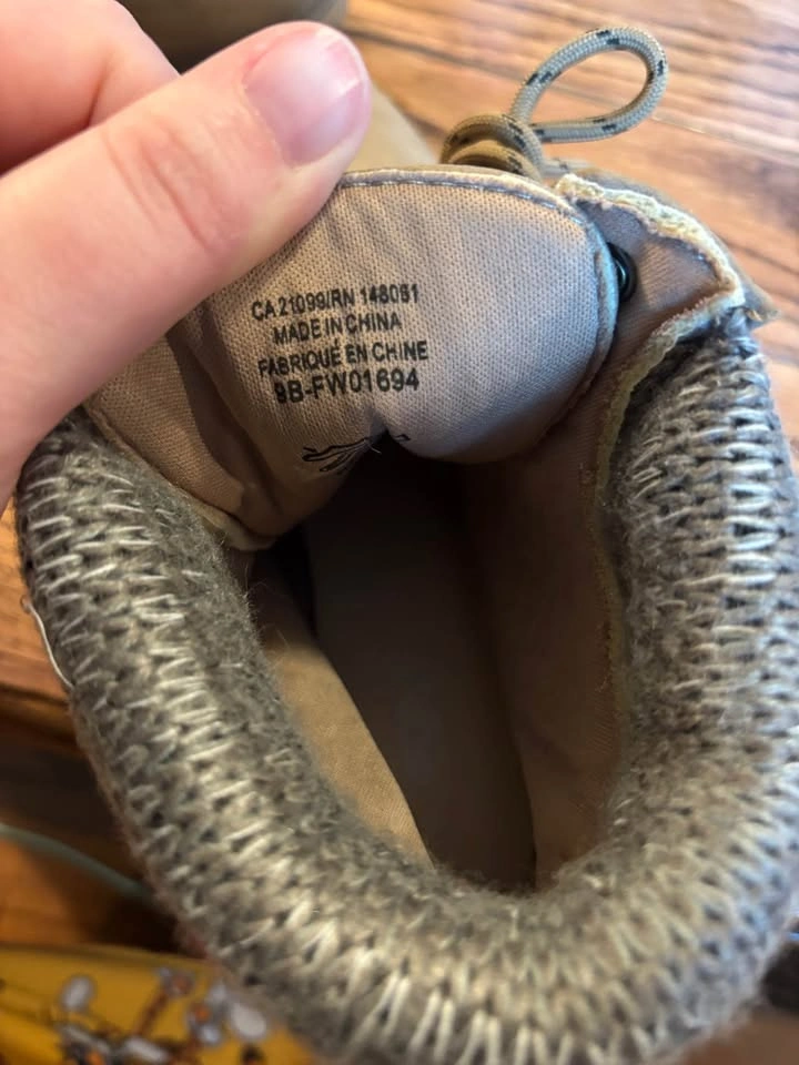 New Women's Ardene Hiking Boots Size 8.5/9 - photo 3