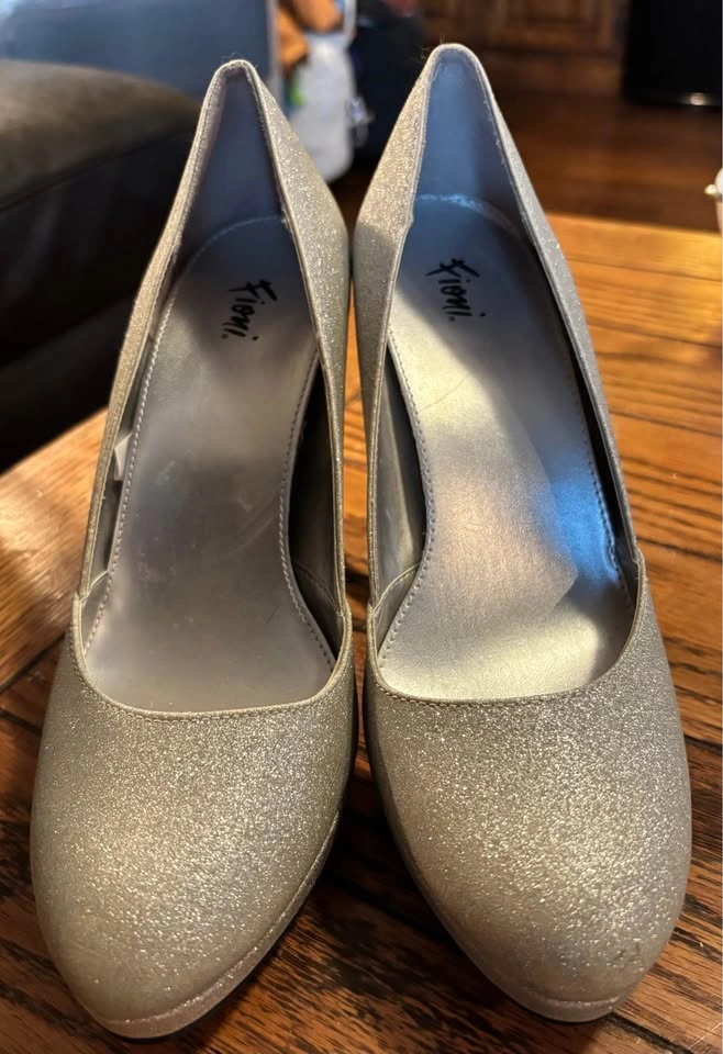Women's Size 7 Fioni "Jubilee" Platform Pumps - photo 2
