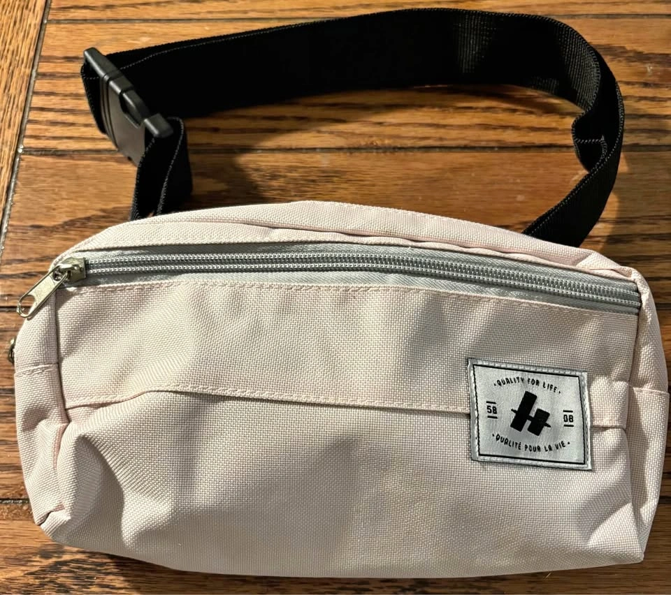 New belt bag
