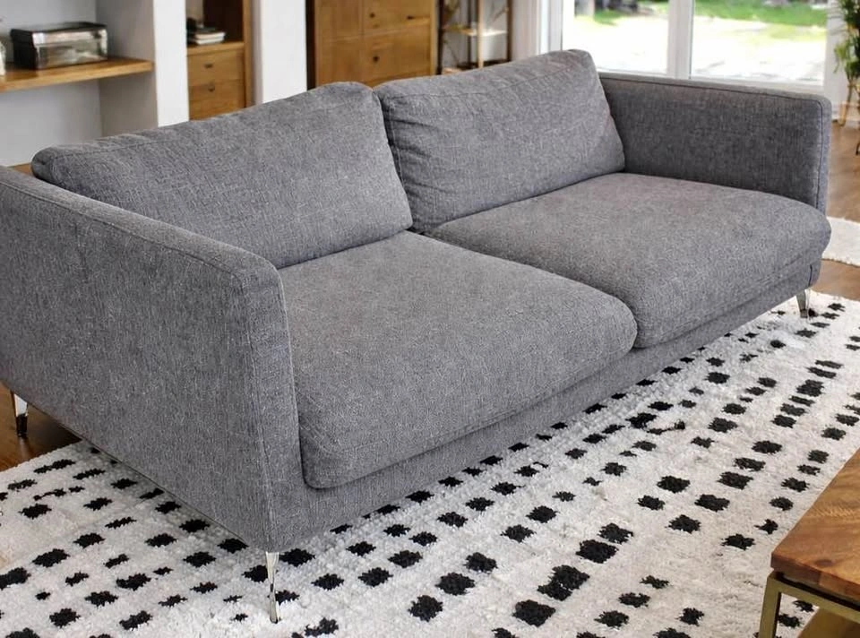 Structube sofa MUST BE PICKED UP TODAY