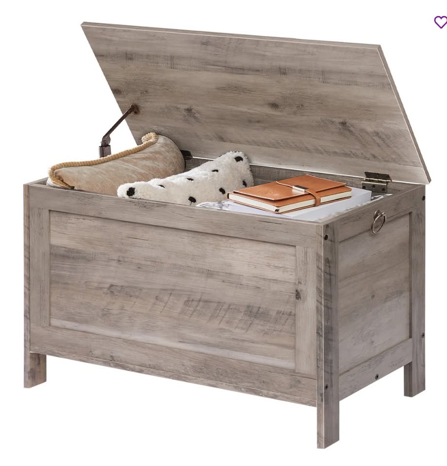 Greige Blanket/ Vinyl Storage Chest - photo 4