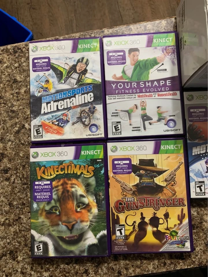 Xbox 360 Kinect Bundle with 7 Games - photo 2