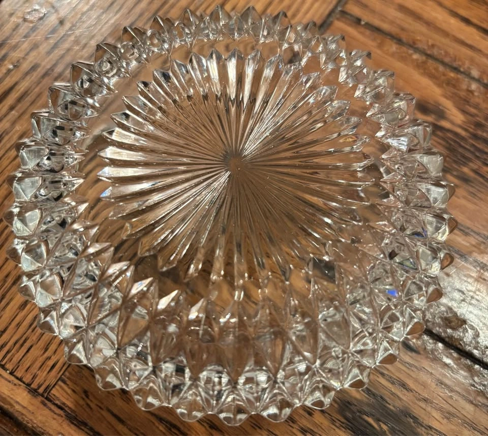 Neat cut glass starburst bowl - photo 2
