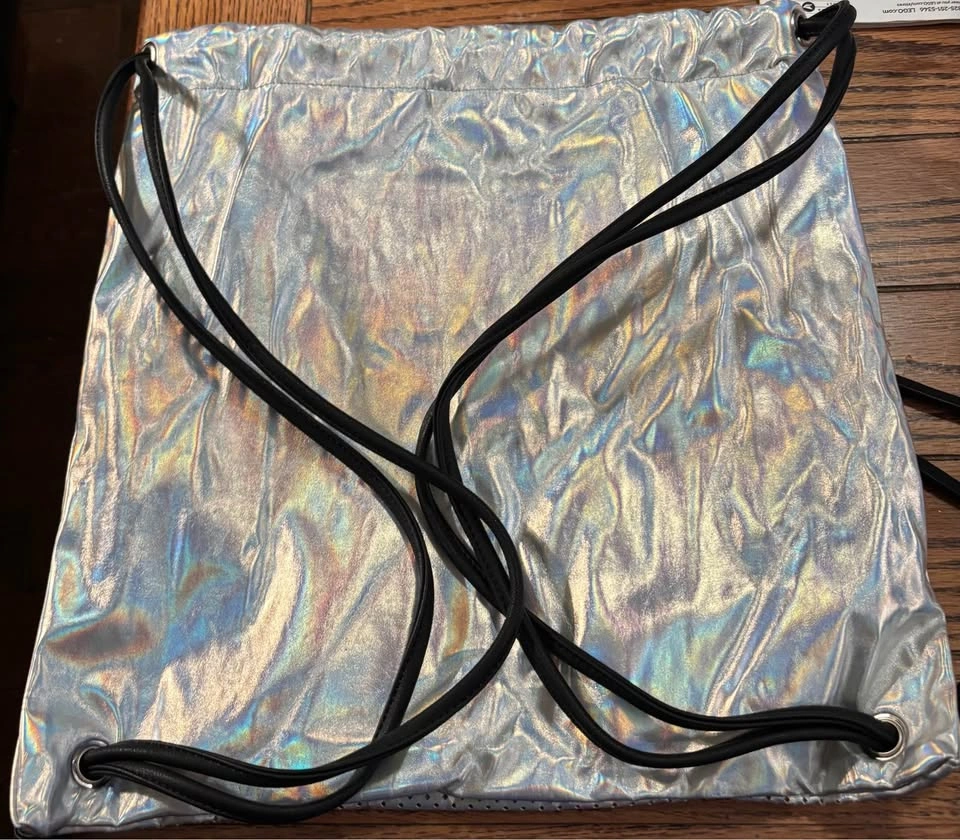 Like new glittery silver Aldo drawstring backpack bag - photo 2