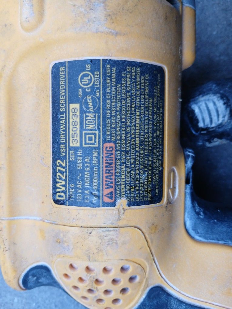 Dewalt DW272 VSR Drywall Screwdriver - photo 2