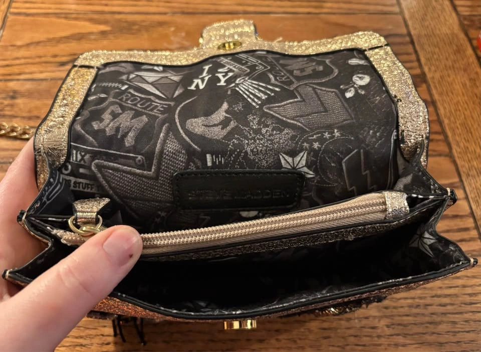 Rare Steve Madden "Syra" Beaded Bug Mini Clutch Purse - photo 3