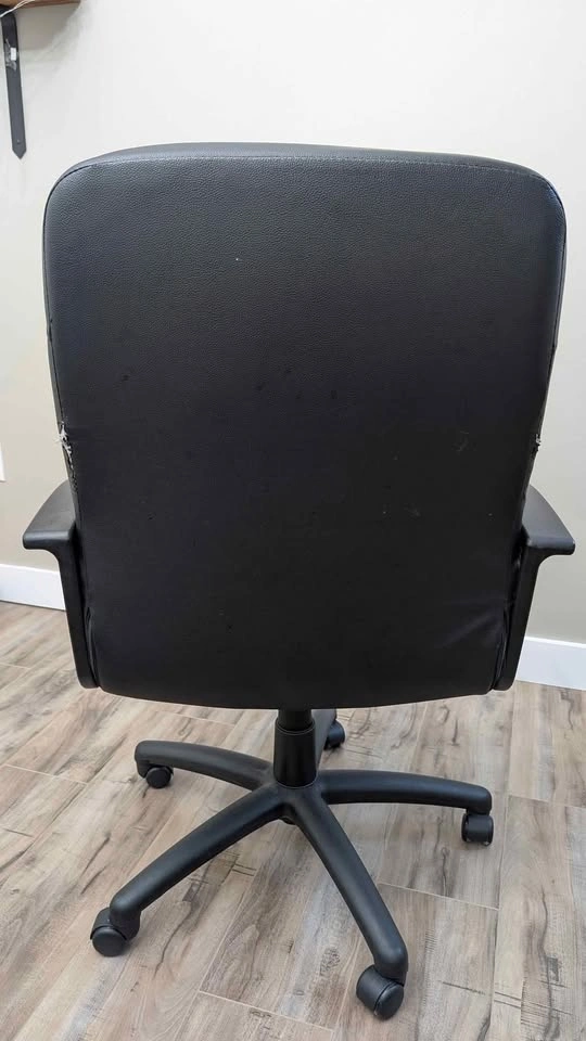 Office Chair - photo 2