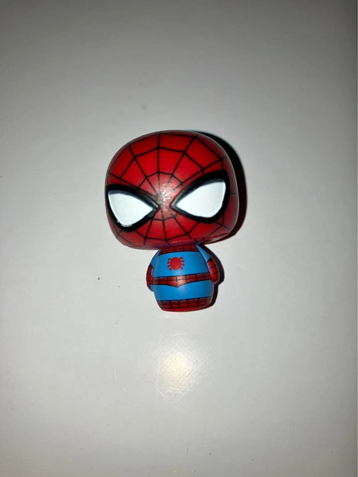 Funko Pint Size Heroes Marvel Comics Series 1 Spiderman
