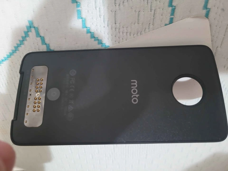 Moto Insta-Share Projector - photo 3