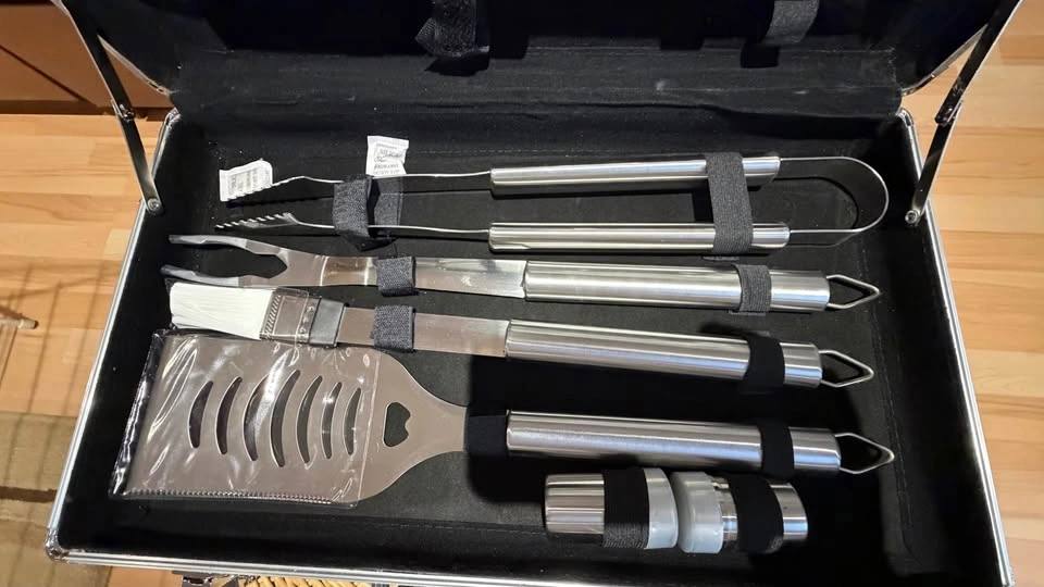 Stainless Steel BBQ Tool Set with Aluminum Case - photo 2