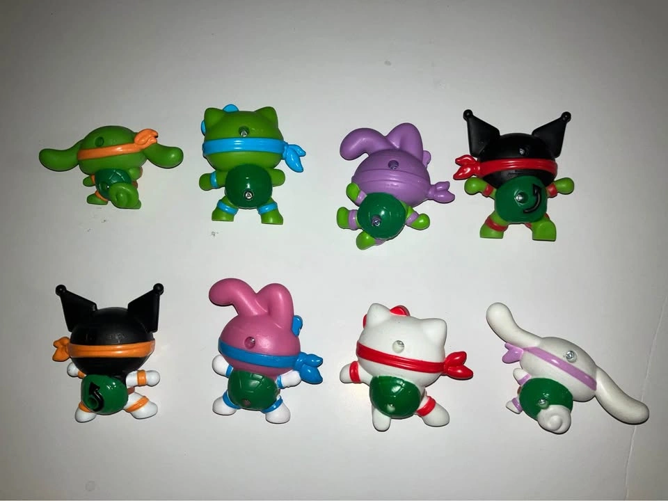 Kuromi X Ninja Turtles Full Canadian Set NO BOX - photo 2