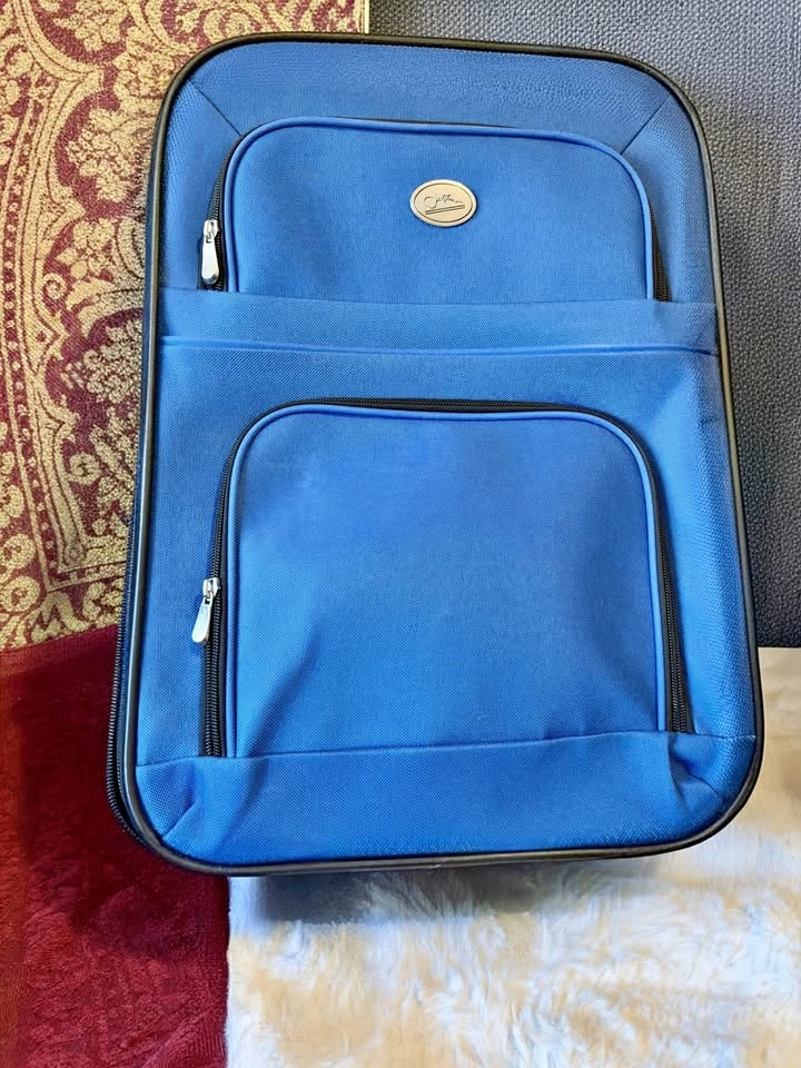 Carry-On Suitcase Blue – Lightweight 2 Wheel Travel Luggage w/ T