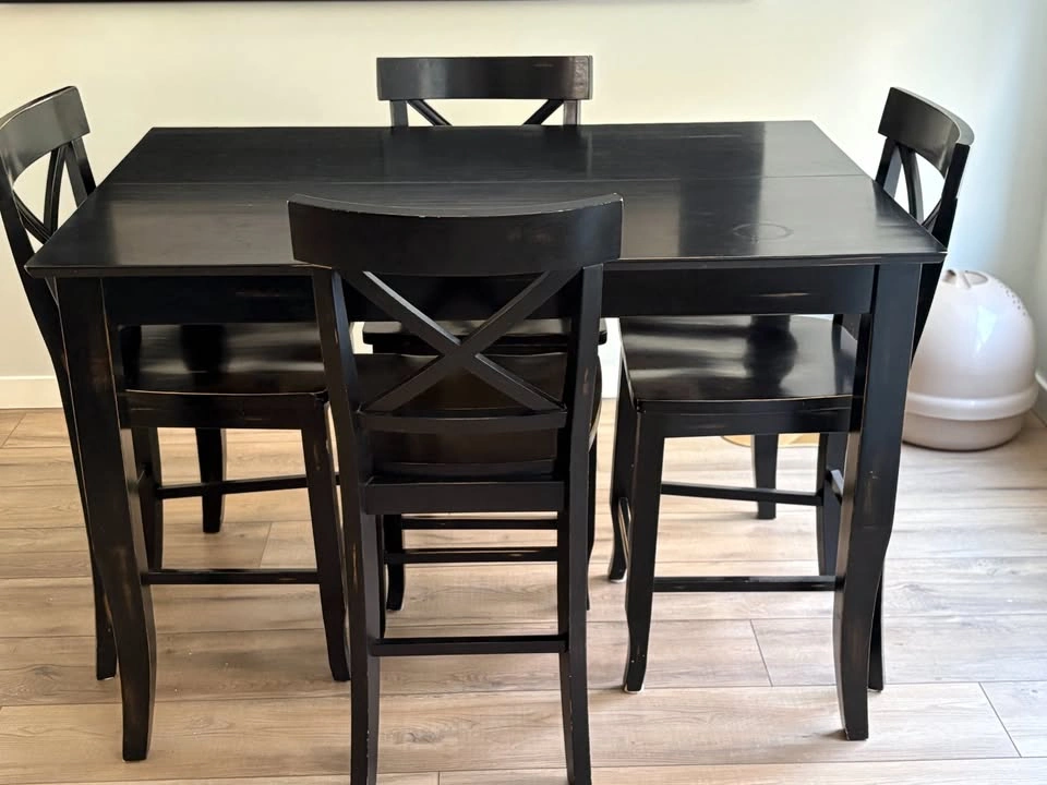 Solid Wood Table and 8 Chairs - photo 2