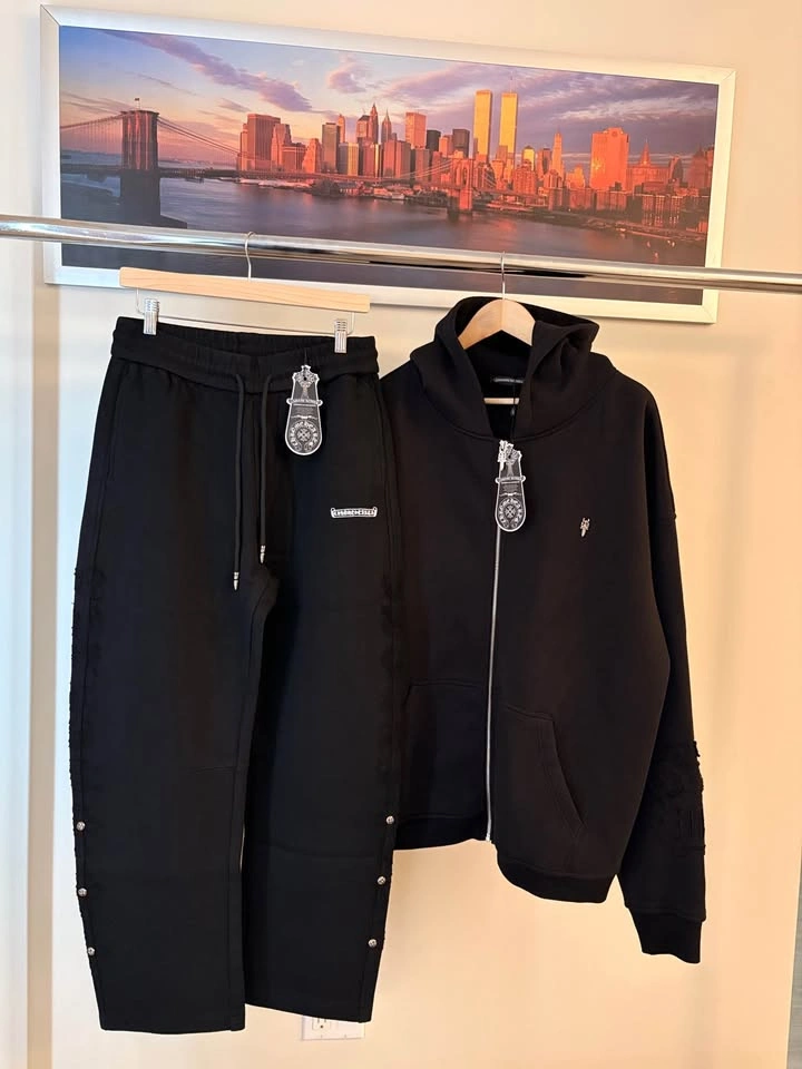 ChromeHearts Hoodie/Joggers - photo 3