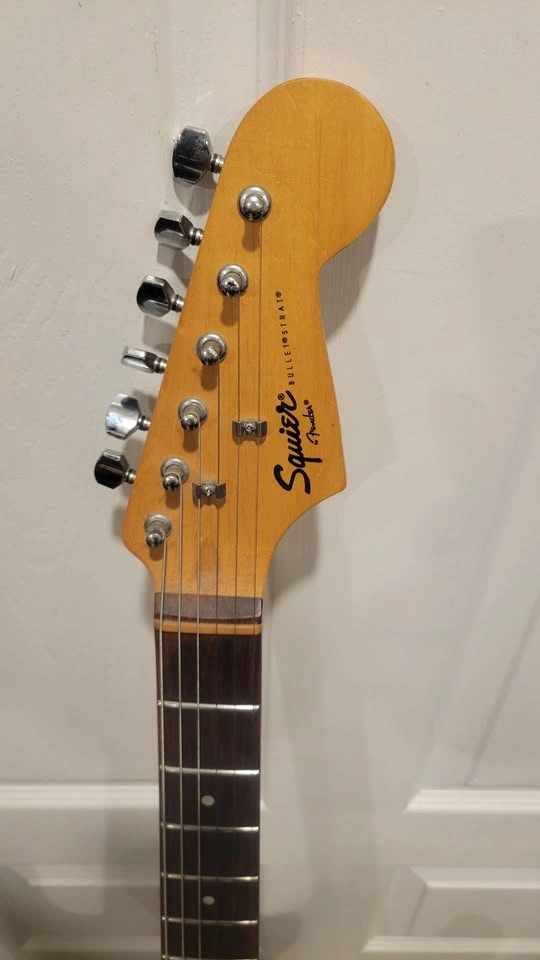 $250 Squier Bullet Stratocaster Electric Guitar - Black - photo 4