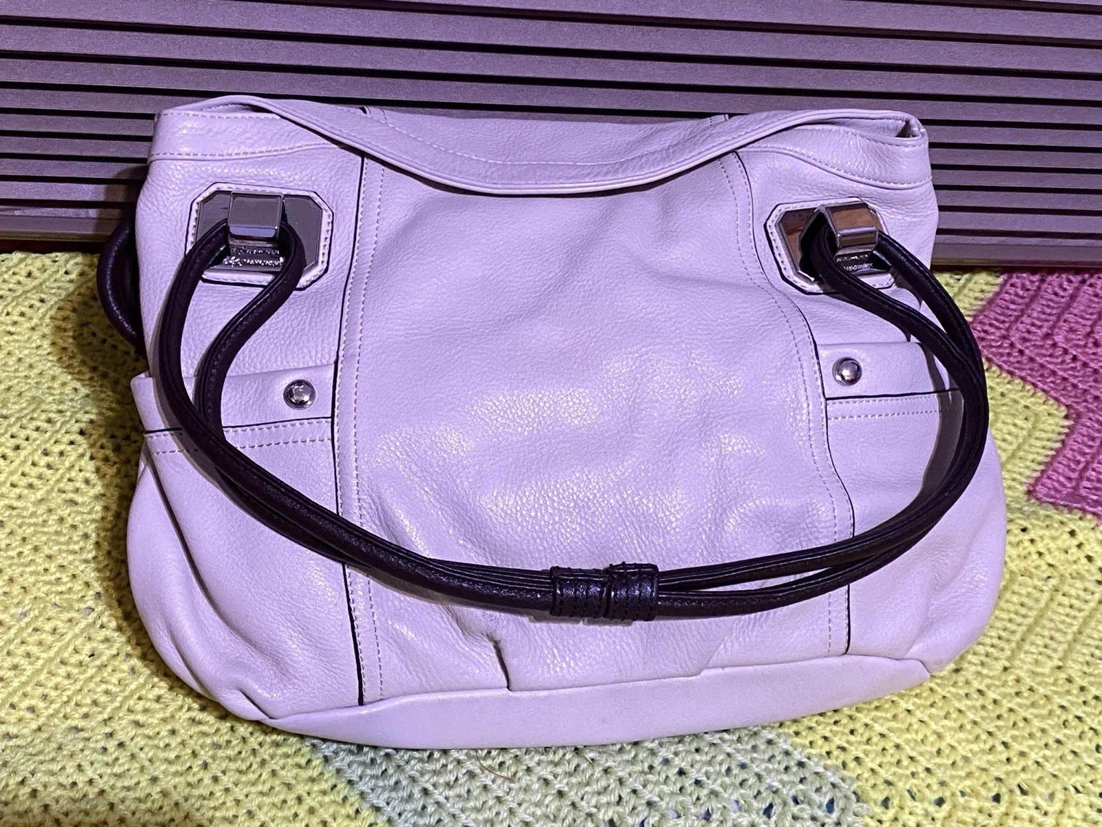 B Makowsky Ivory Soft Leather Shoulder Bag