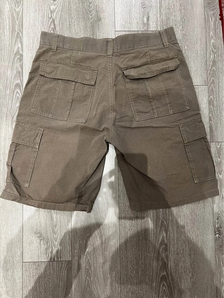 Y2K Denver Hayes Checkered Cargo Shorts - 34 - photo 3