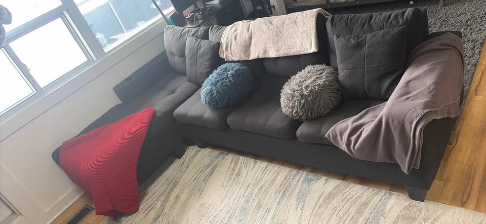 Dark Gray Sectional Sofa w/ Chaise - photo 2