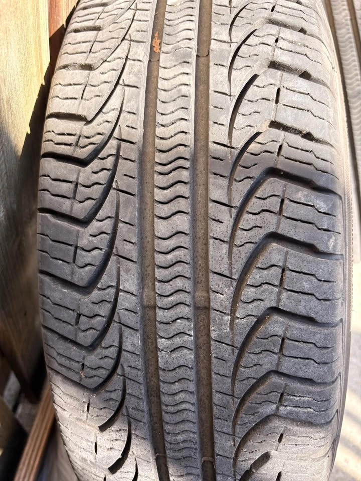 Volkswagen Rims & Tires - photo 3