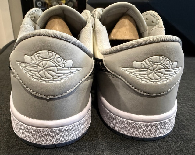 BRAND NEW AIR DIOR SIZE 12US / 46EU - photo 3