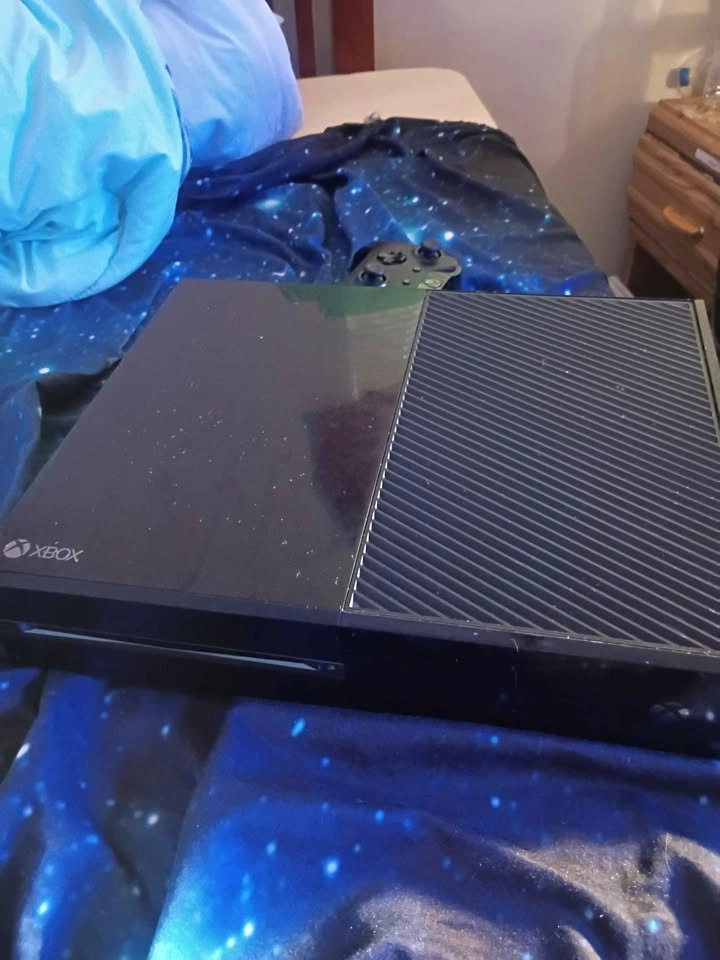 Xbox One with Games - photo 2