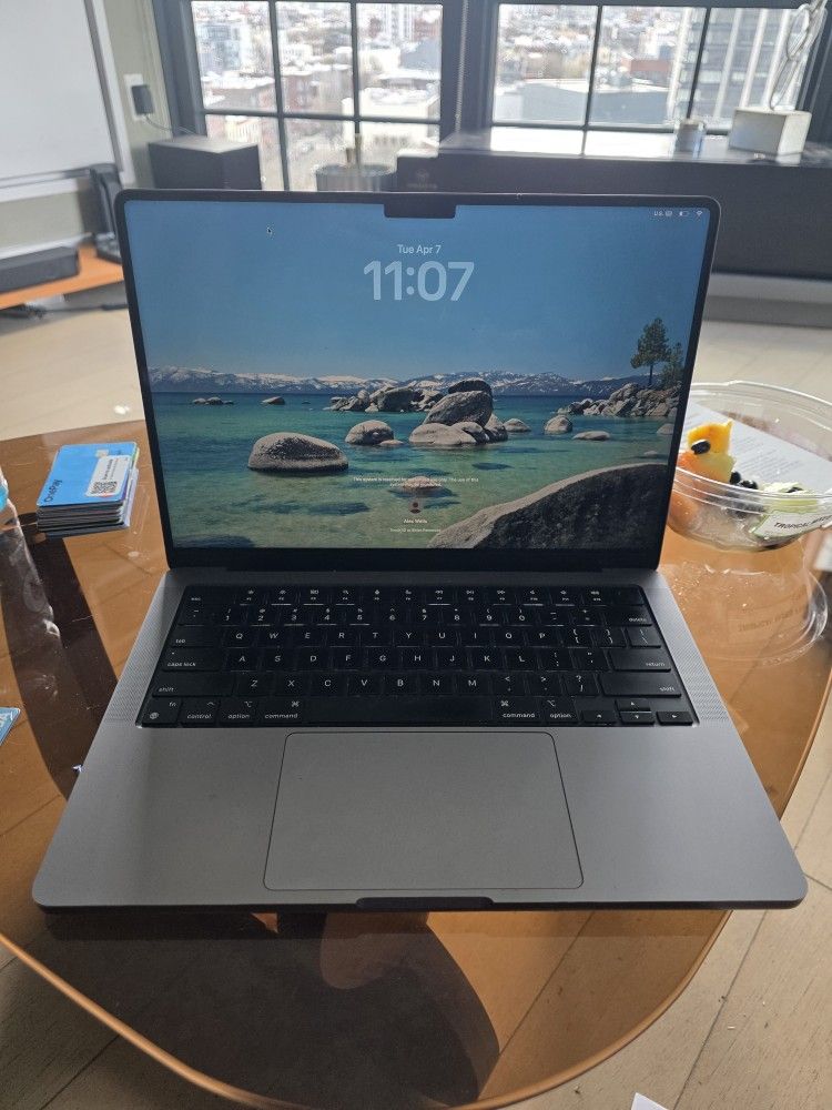 Apple M3 2023 16GB 500GB