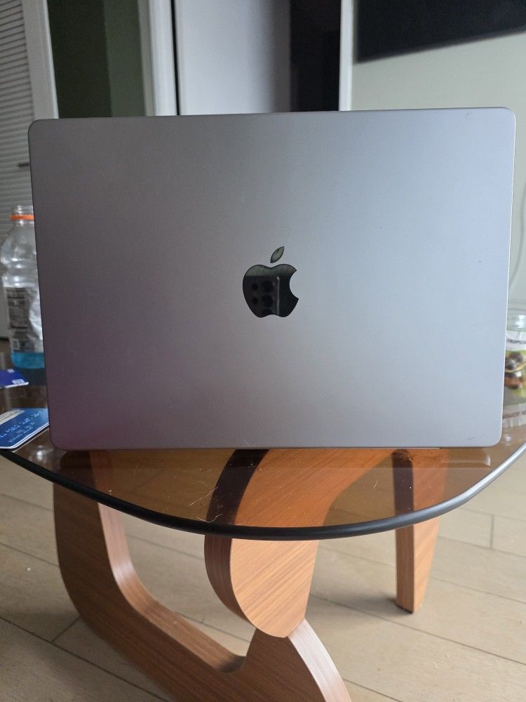 Apple M3 2023 16GB 500GB - photo 2